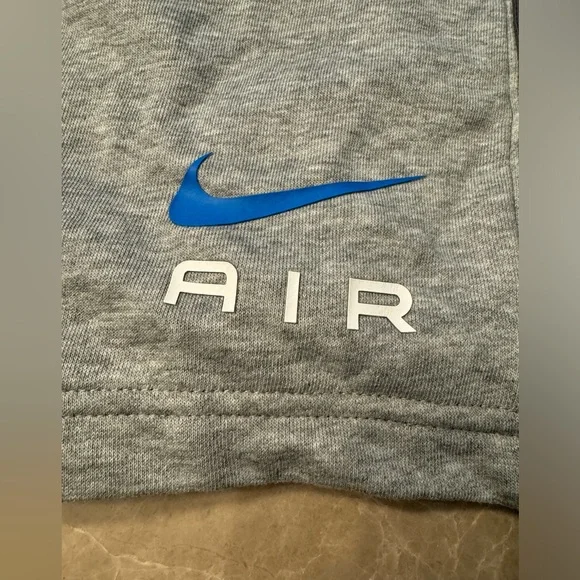 NIKE SPORTSWEAR AIR FRENCH TERRY SHORTS FN7701-063 HEATHER/IRON GREY - Picture 3 of 12